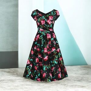 Signature Hourglass Dress by The Pretty Dress Company